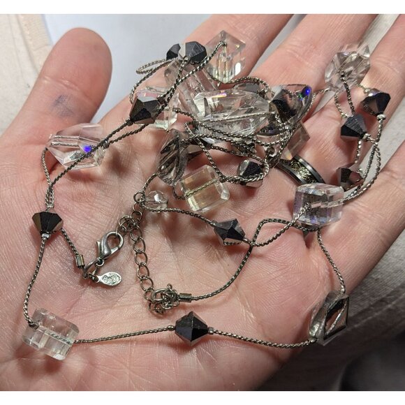 Premier Designs Sparkly Glass Cube Station Necklace - Picture 4 of 7